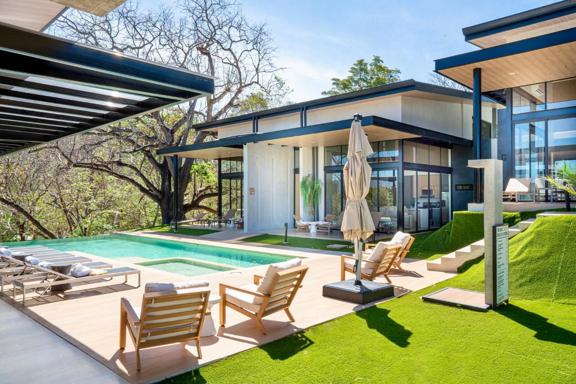 Epic Tamarindo Boutique